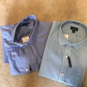 J crew men’s wrinkle free buttondowns (two shirts)
